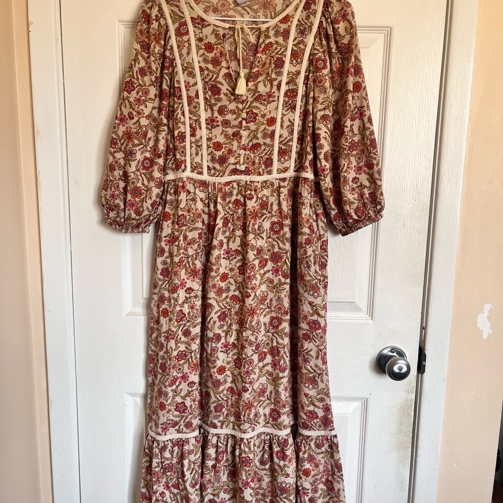 Floral Bohemian Maxi Dress with Pockets
